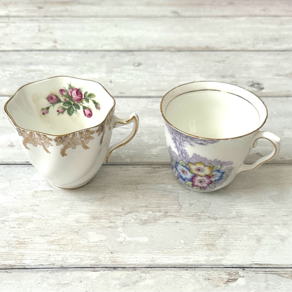 Fine China English Tea Cups Teacups Set of 2 Royal Faunton Coldough China
